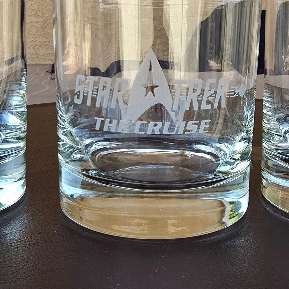 Star Trek The Cruise Etched Rocks Glasses Set of 4 Official Collector Barware